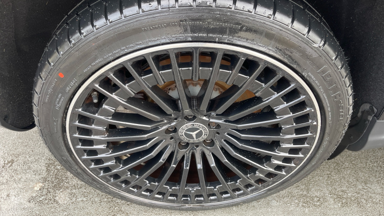 Mercedes-Benz EQC 400 300kW AMG Line Premium Plus 80kWh 5dr Auto Electric Estate